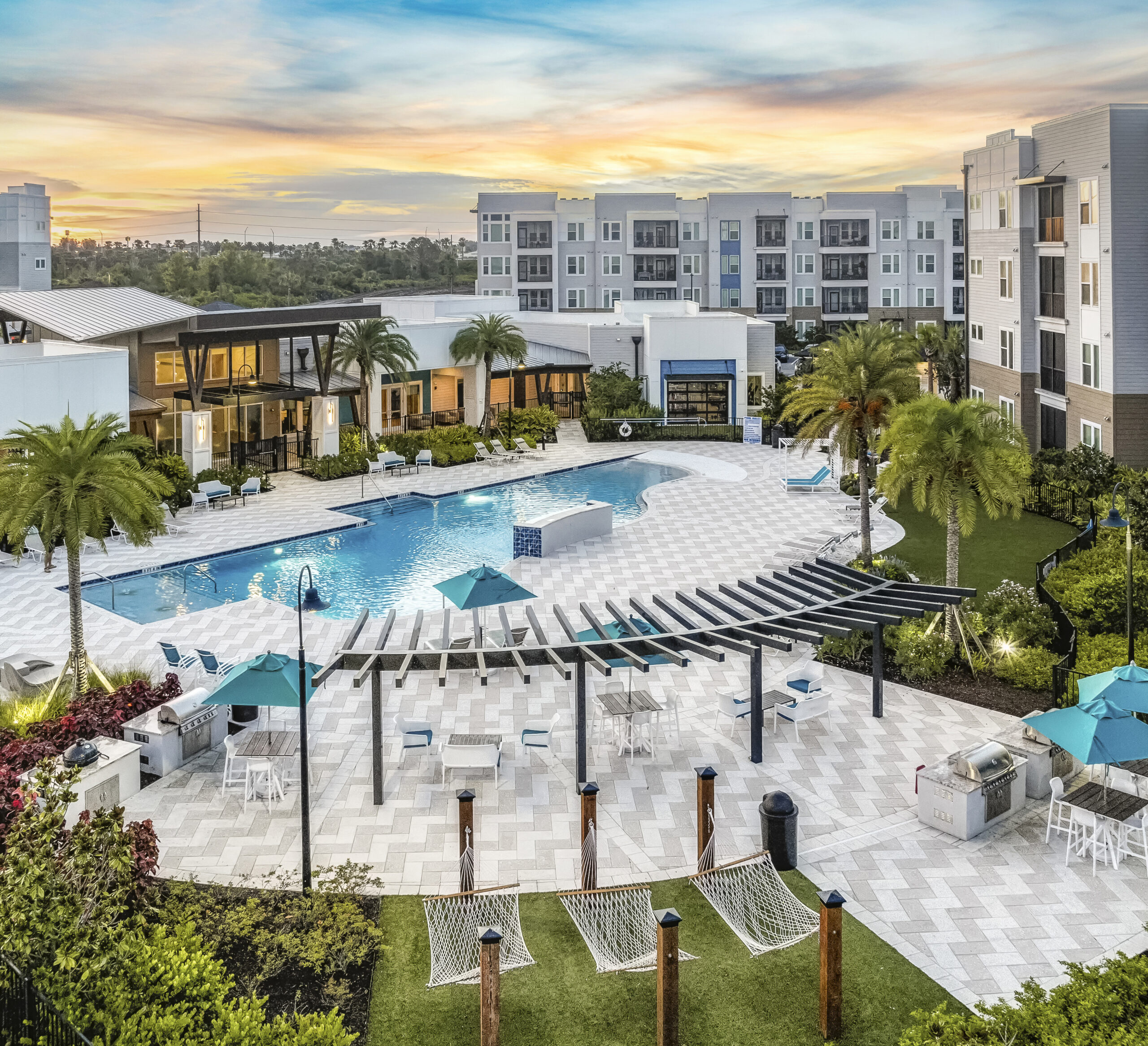 10X SPACE COAST TOWN CENTER