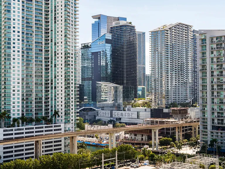 Studio Modera Riverside apartments in Miami,FL